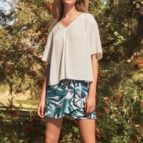 Anna Glover H&M Patterned Wrapover Mini Skirt - Picture 12 of 12